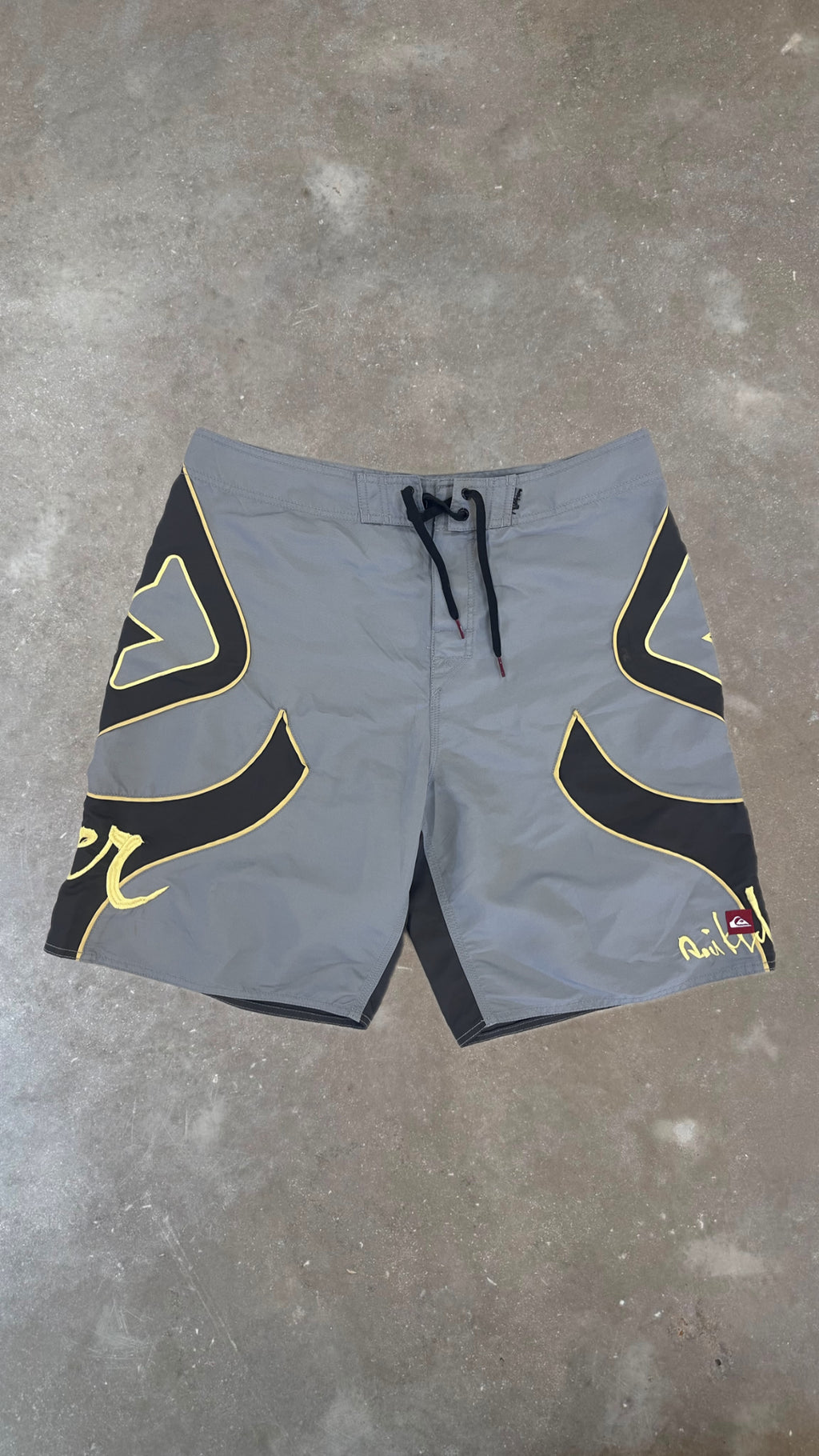 BS0010 GRAY QUICKSILVER BOARSHORTS
