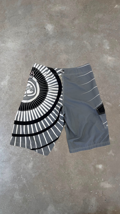 BS0012 Billabong x Andy Irons SIGNATURE Gray and White Vintage Boardshorts (34")
