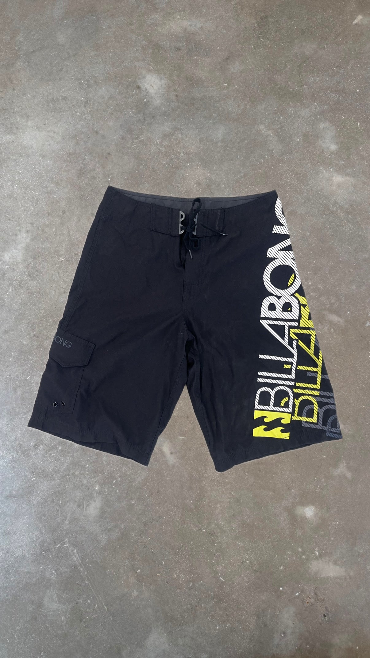 BS0013 BILABONG BOARDSHORTS