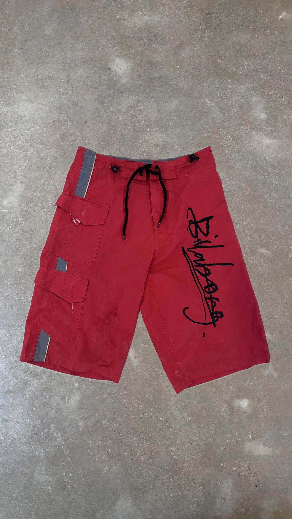 BILLABONG RED BOARDSHORTS
