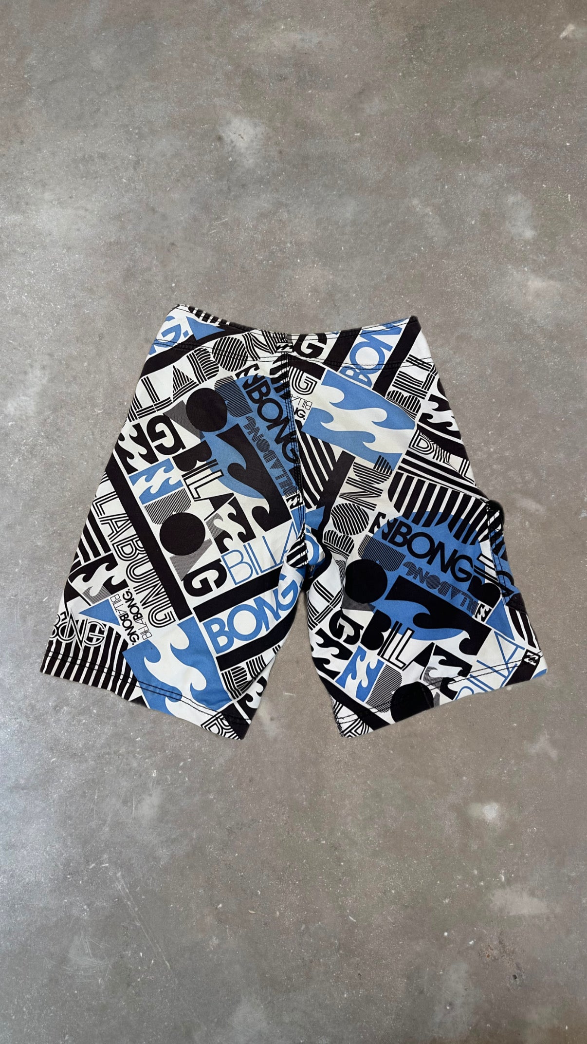 BS0027 BILLABONG BLUE BOARDSHORTS