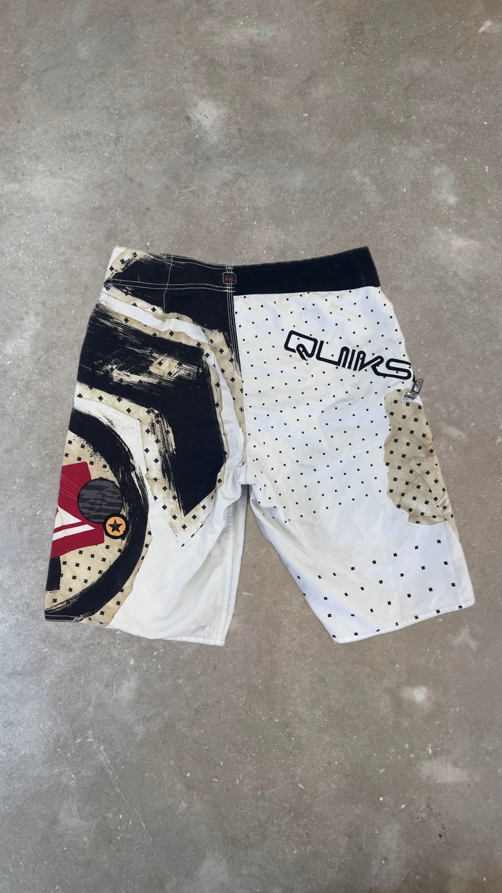 BS0028 QUICKILVER BOARDSHORTS