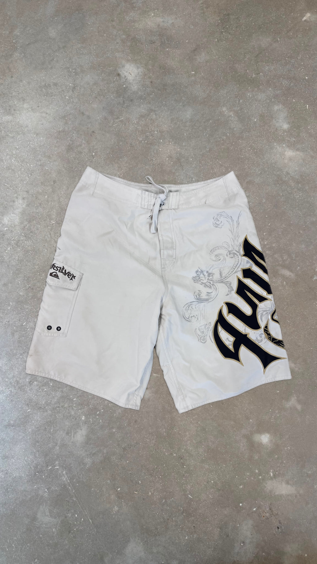 BS0030 WHITE QUICKSILVER BOARDSHORTS