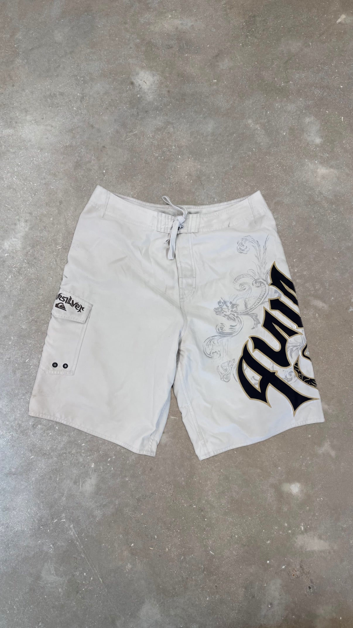 BS0030 WHITE QUICKSILVER BOARDSHORTS