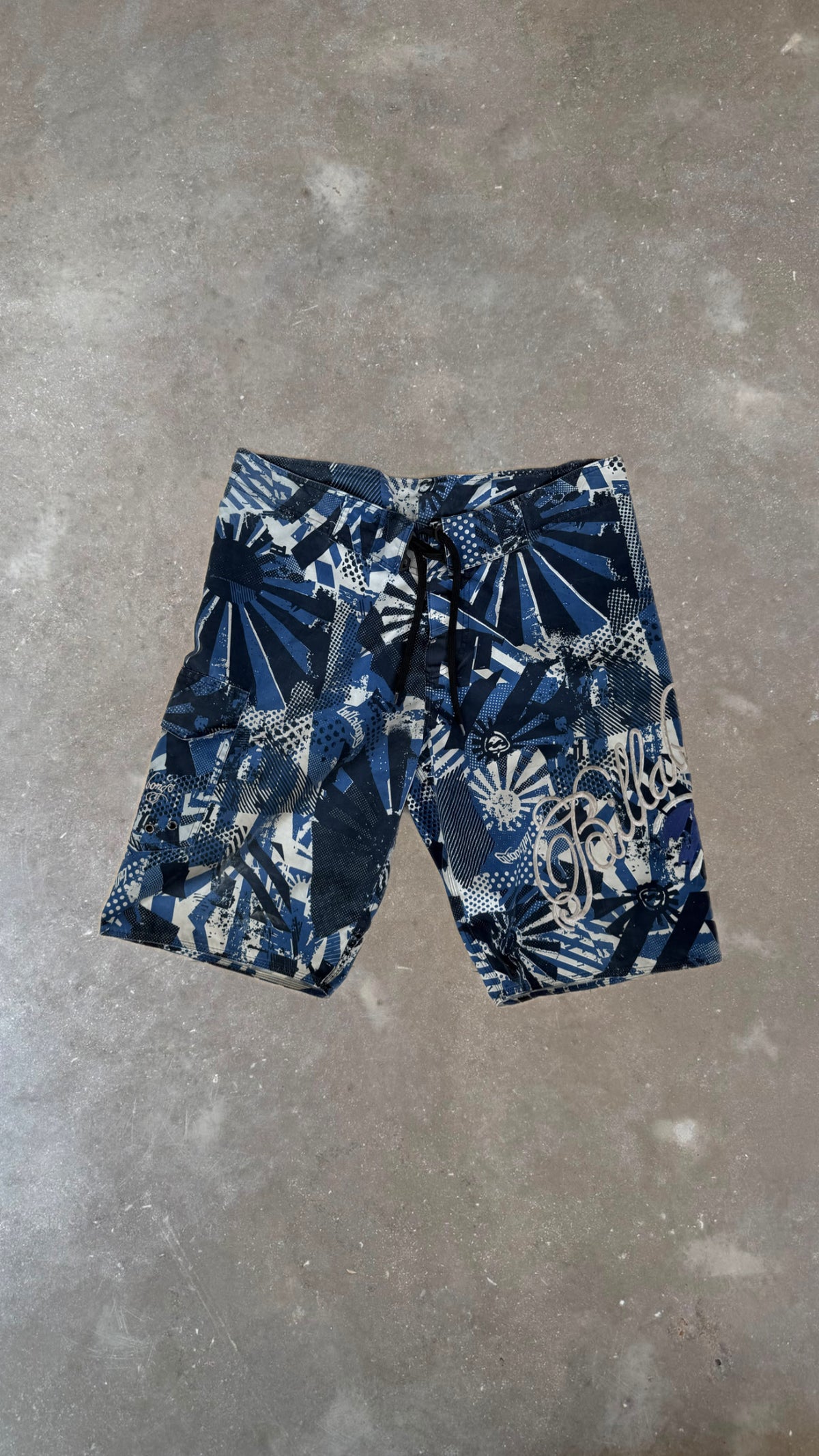 BS0059 Billabong Blue and White Vintage Boardshorts (38")