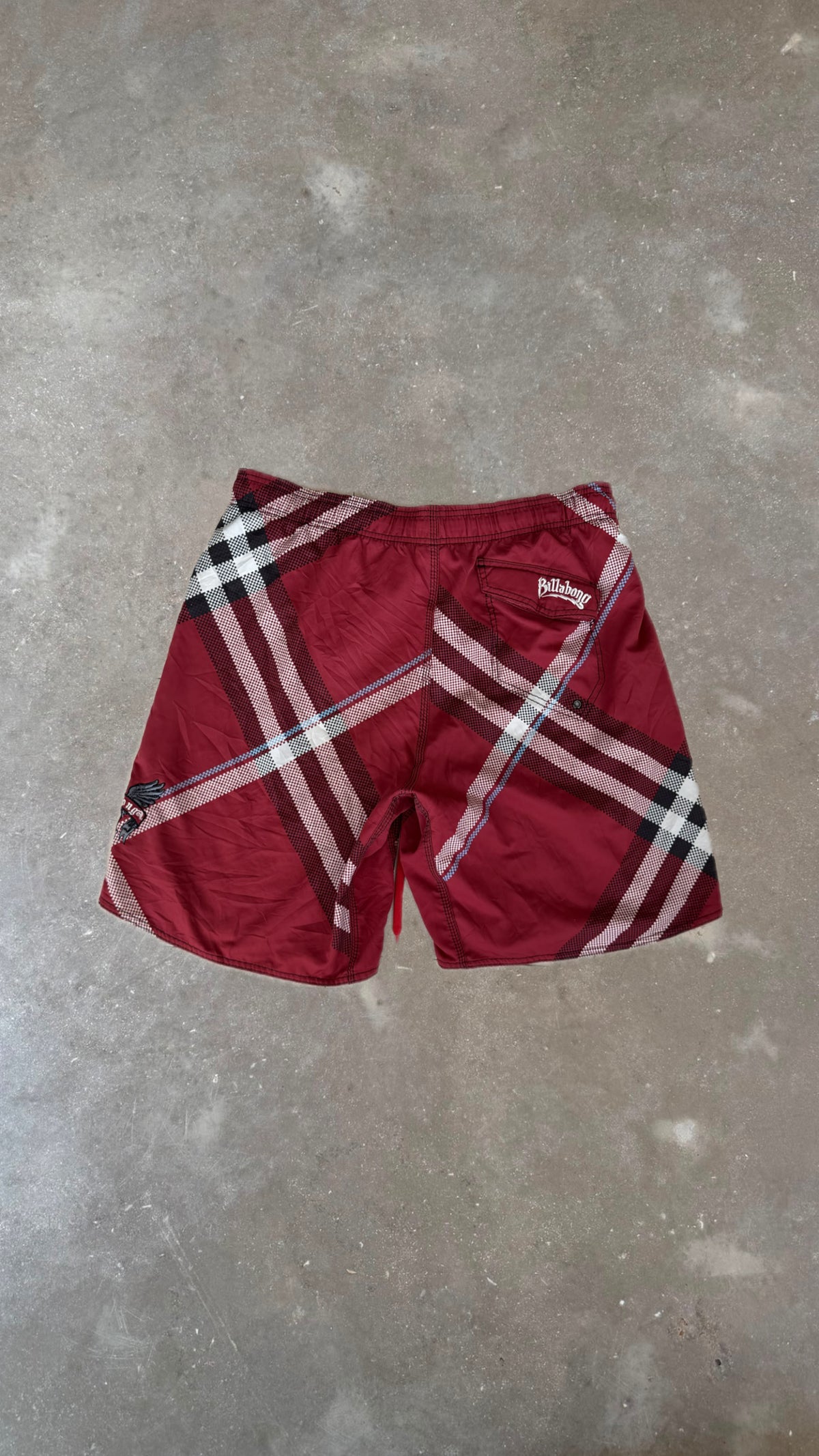 BS0068 Billabong Red, White and Black Striped Vintage Boardshorts (38")