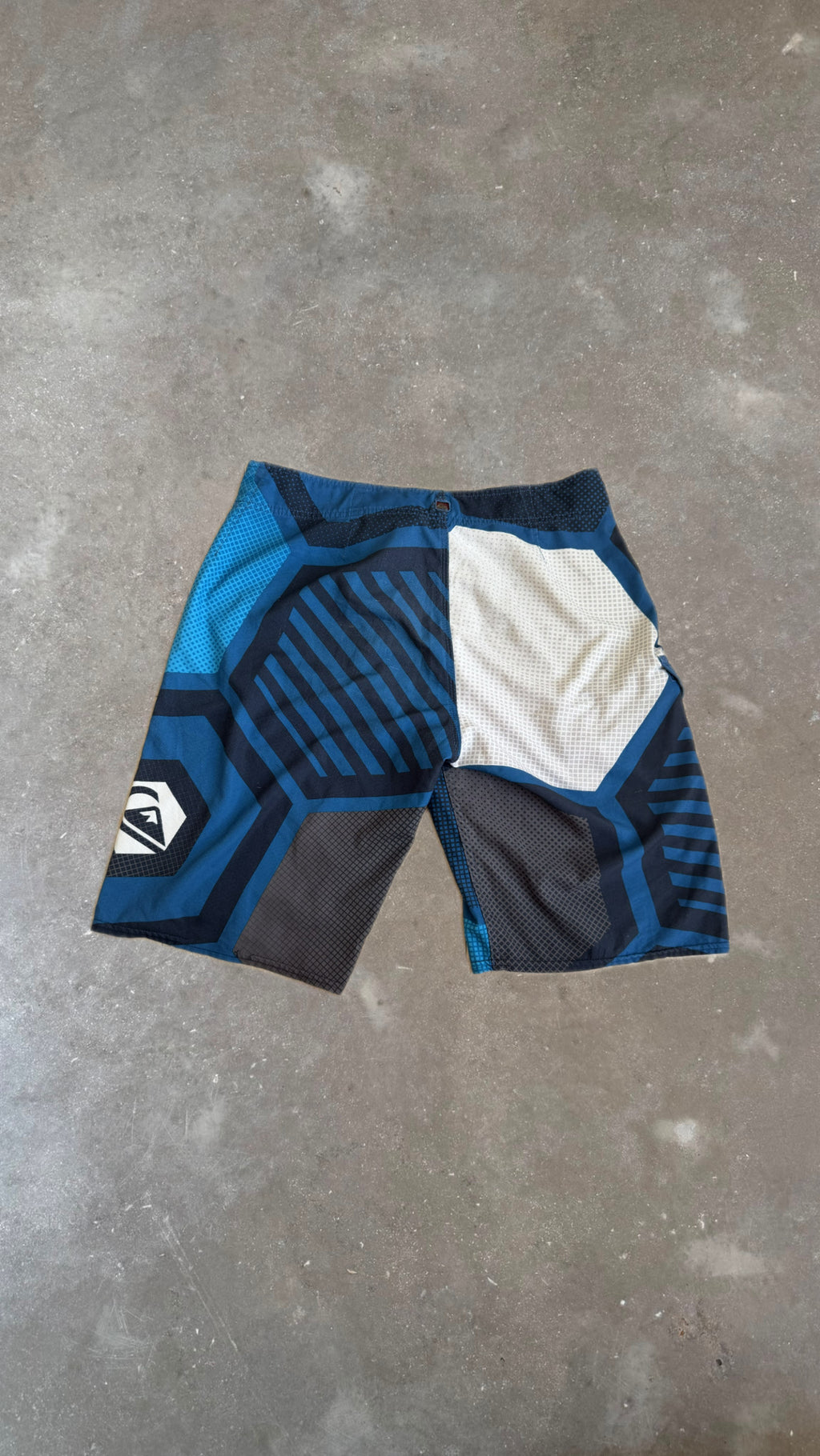 QUICKSILVER GEOMETRIC BOARSHORTS