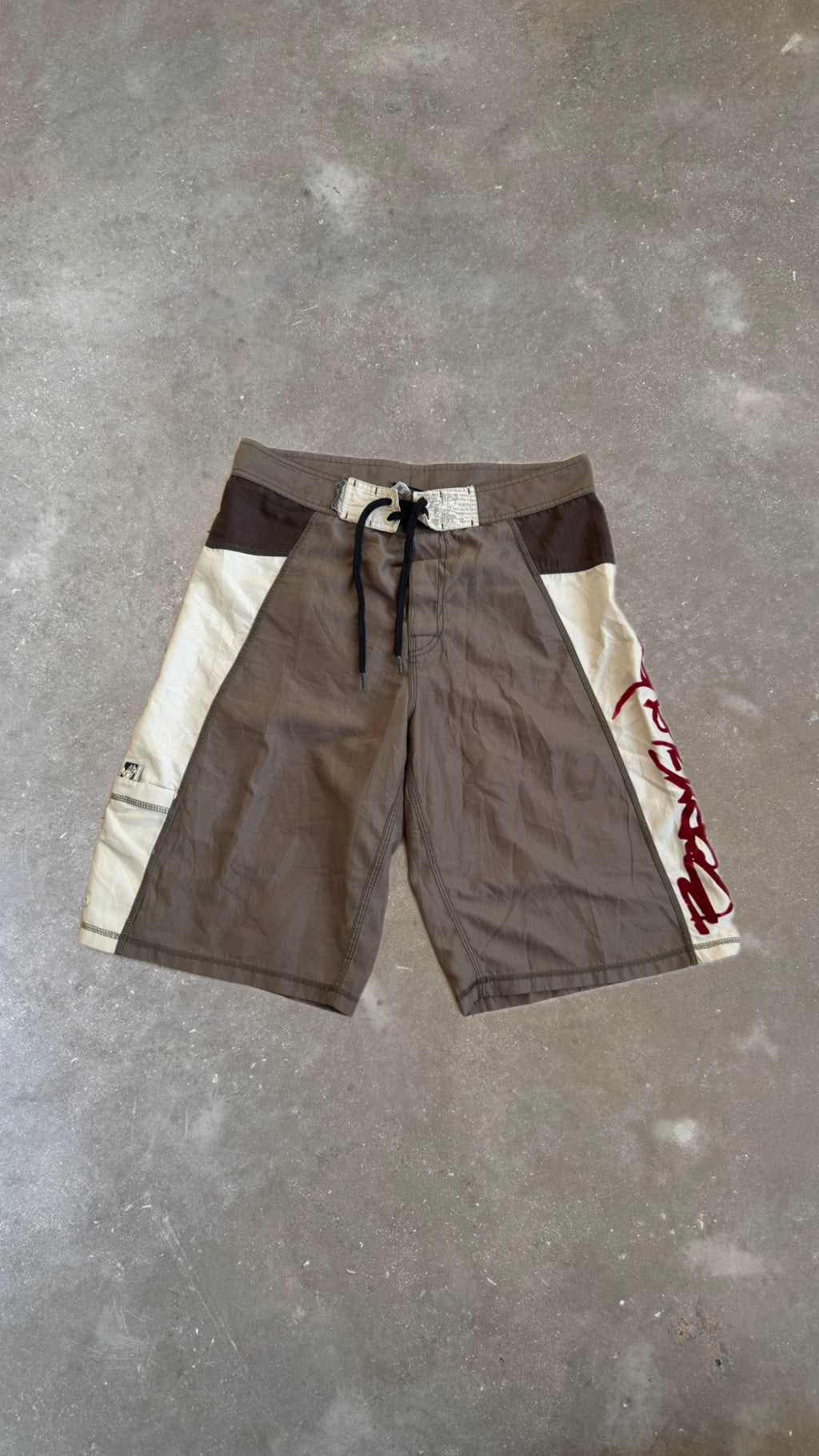 BS0145 Body Glove Brown and White Vintage Boardshorts (32")