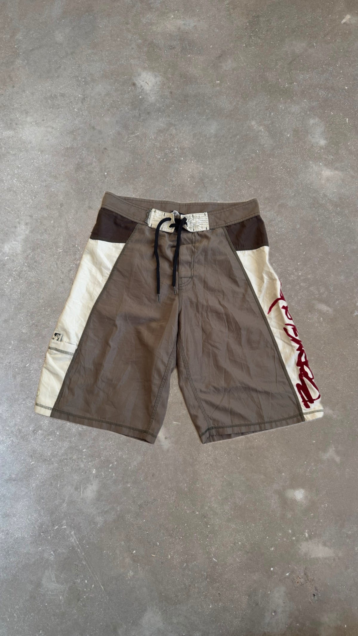 BS0145 Body Glove Brown and White Vintage Boardshorts (32")