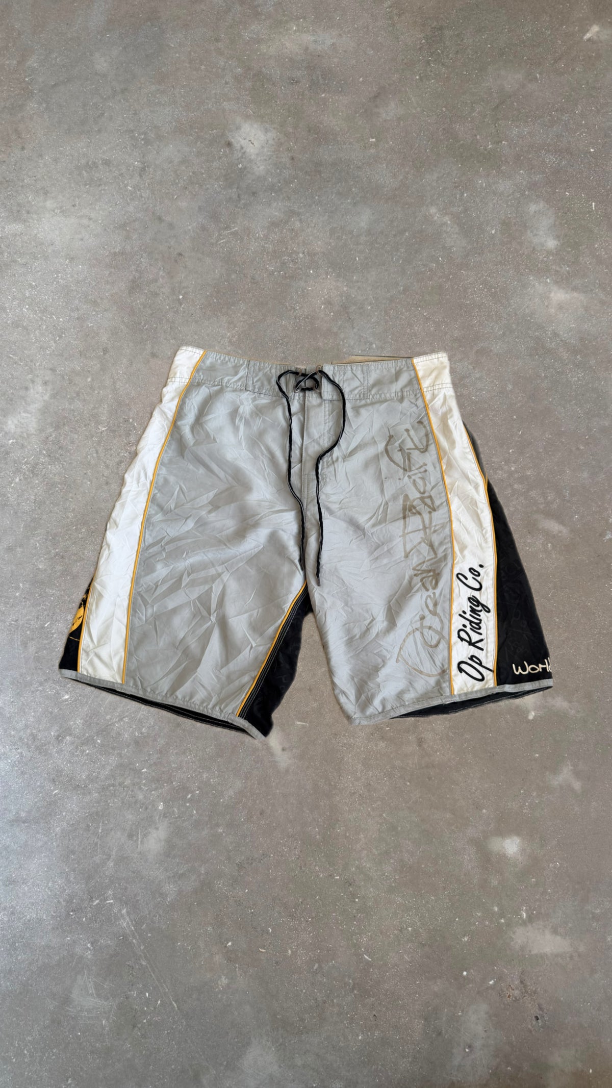 BS0149 OP Black, Gray and Yellow Vintage Boardshorts (34")