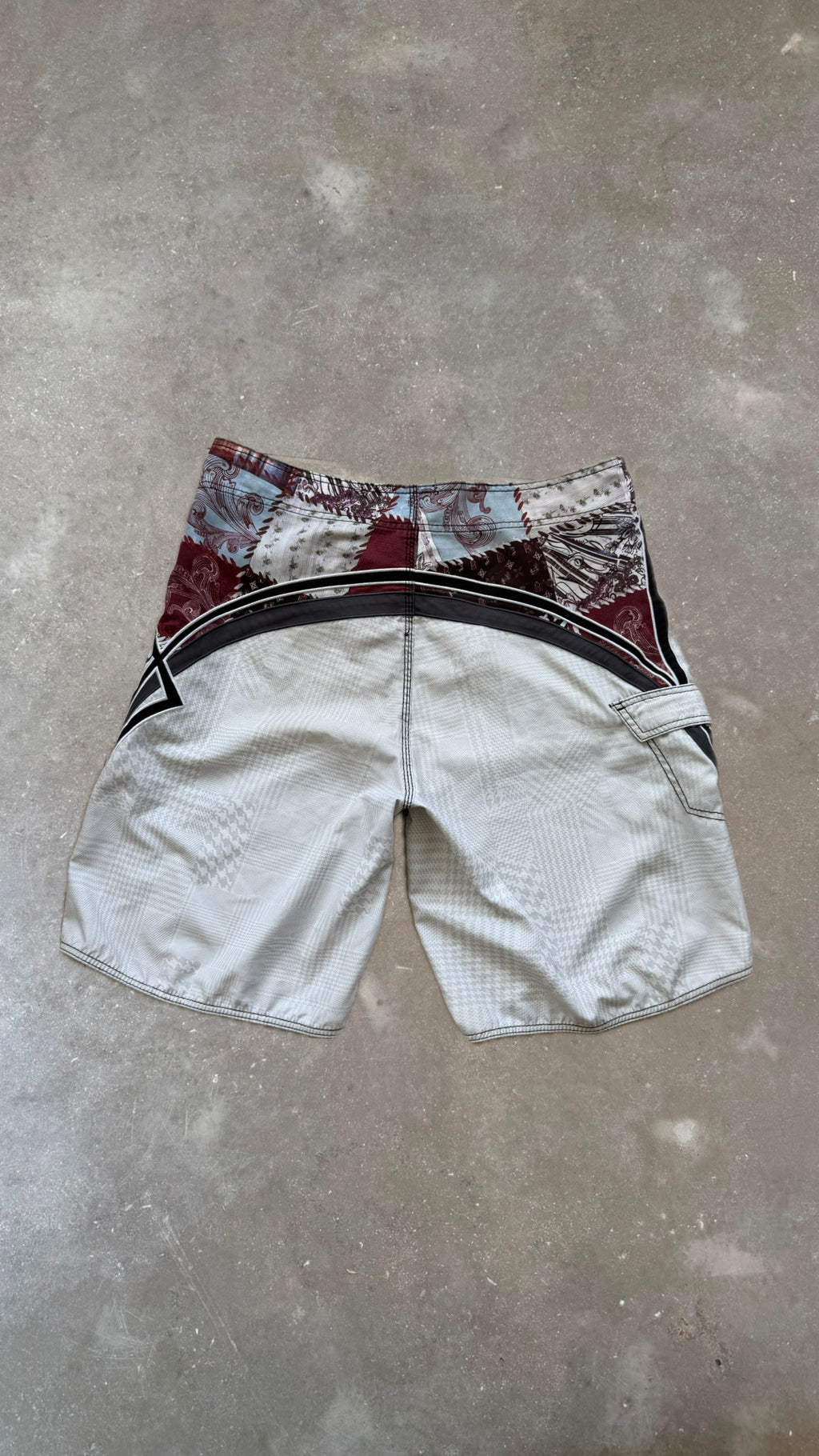 BS0153 Billabong x Occy SIGNATURE Beige and Red Vintage Boardshorts (36")
