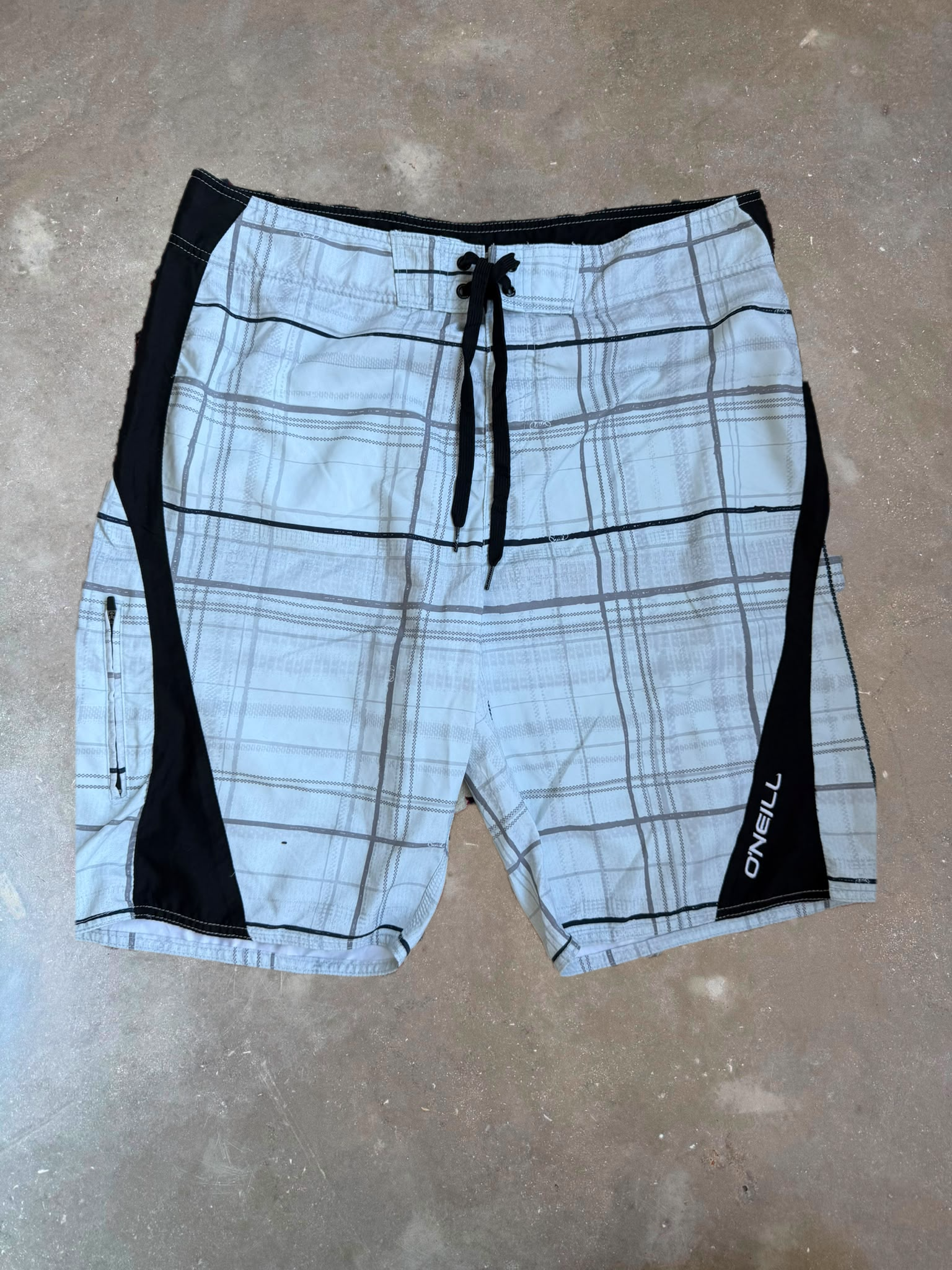 O'Neill Plaid Boardshorts (White)