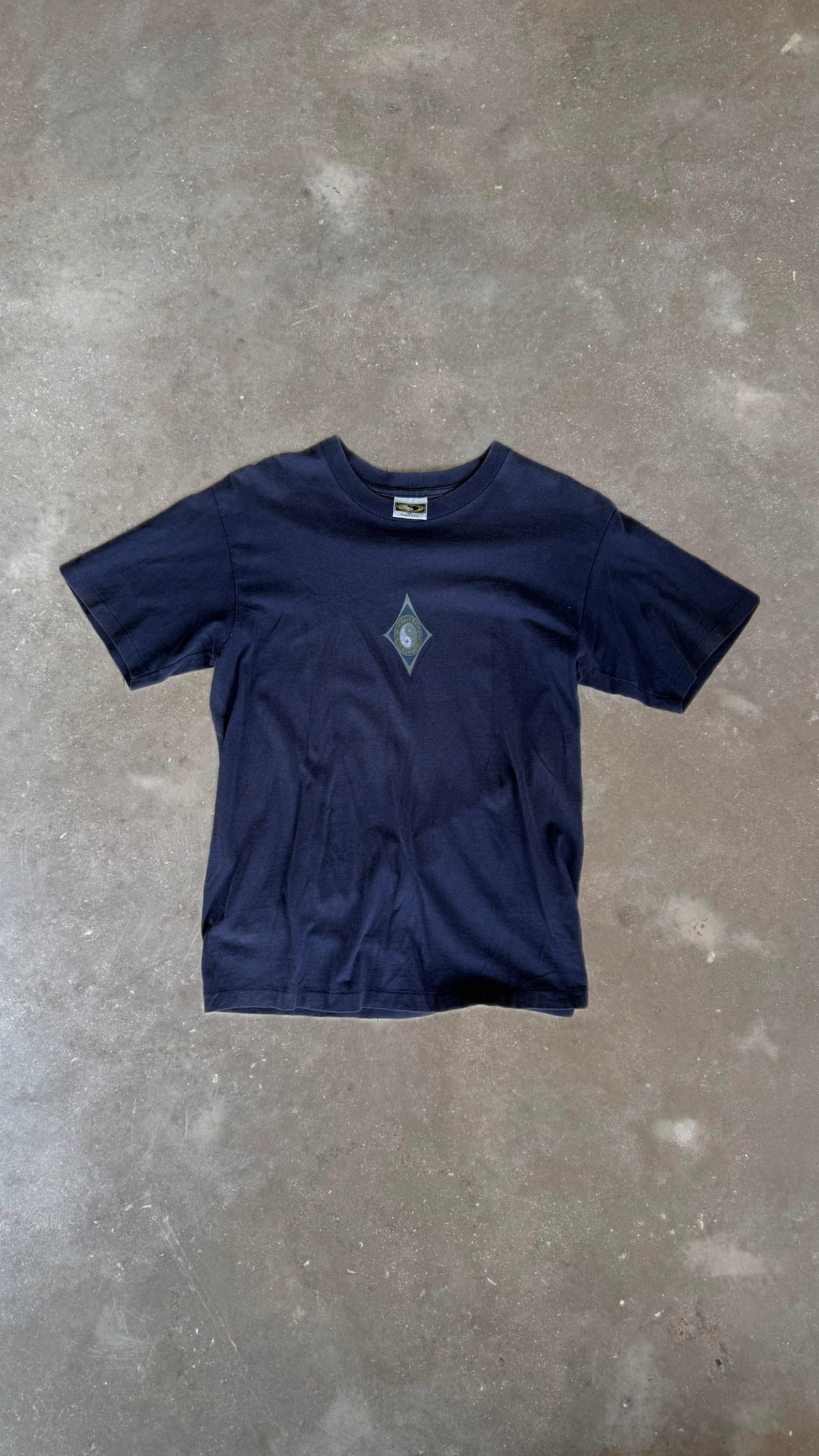 TS0022 T&C SURF Blue Yin and Yang Vintage T-Shirt (M)