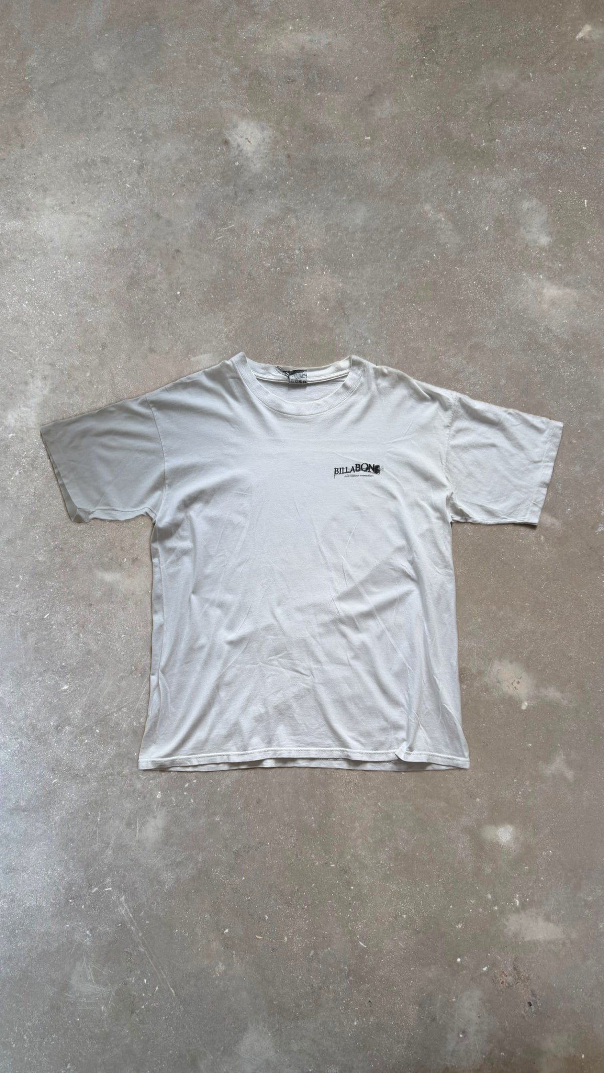 TS0042 Billabong White Vintage T-Shirt (XL)